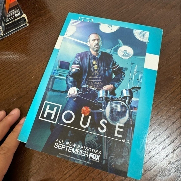 DOCTOR HOUSE 3 seasons DVD set. Season 2,3 & 6 DVD sets GUC - Picture 2 of 13